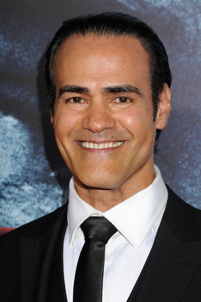 Ali Saam