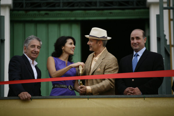 Dr. Marissa Caseras