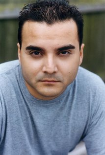 Robert Tamayo