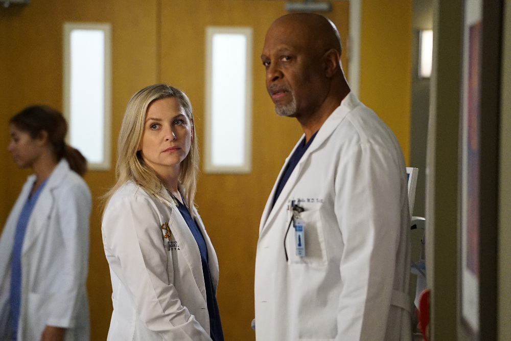 Dr. Arizona Robbins
