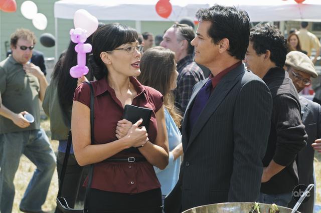 Lindsay Price