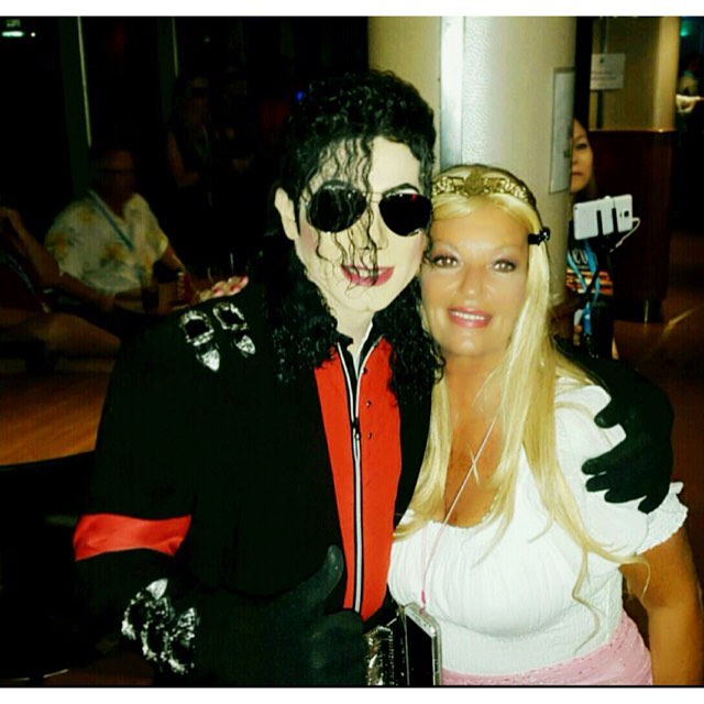 Sharon Van Scott