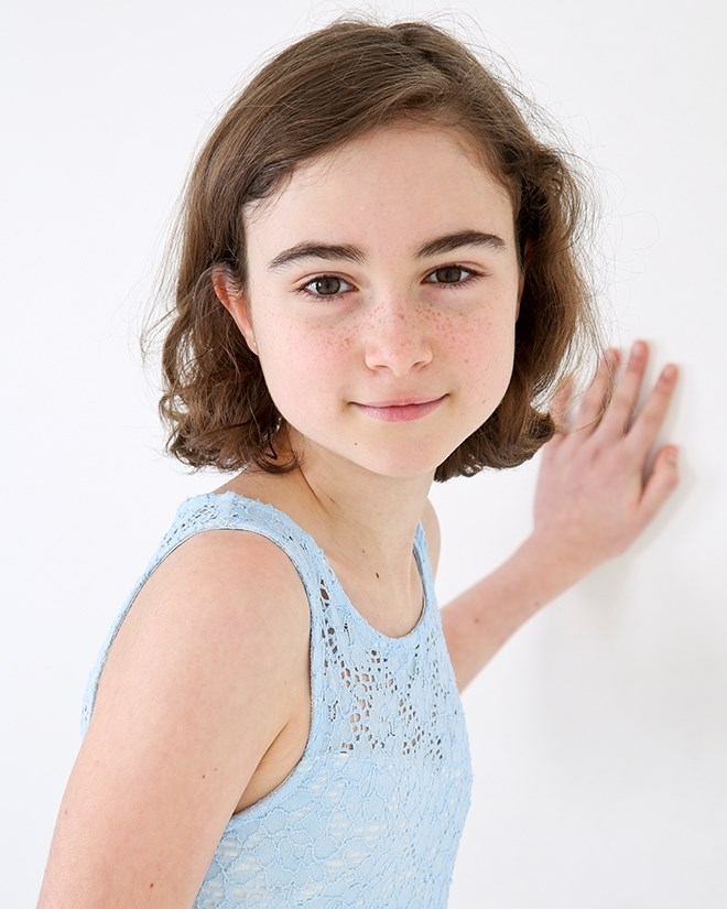Inez Currõ