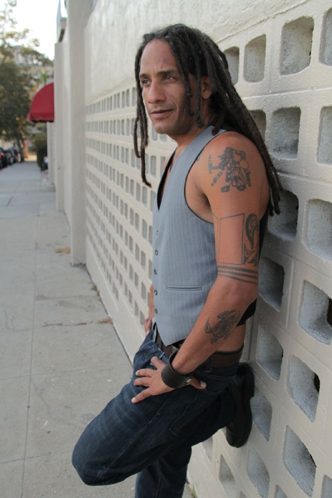 Vernon Courteaux