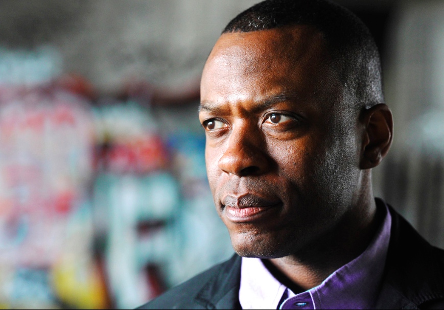 Dwayne Barnes