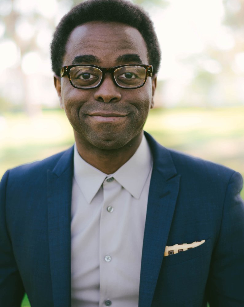 Ayinde Howell