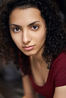 Ana Mahmoodi