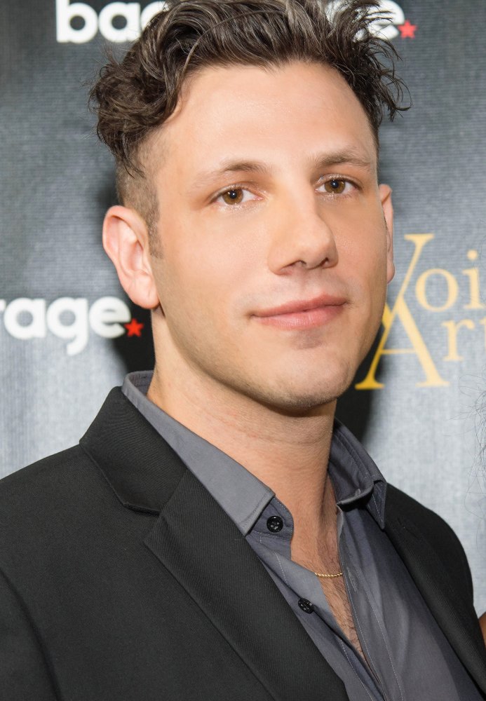 Maxx Hennard