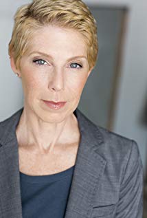 Elizabeth Lande