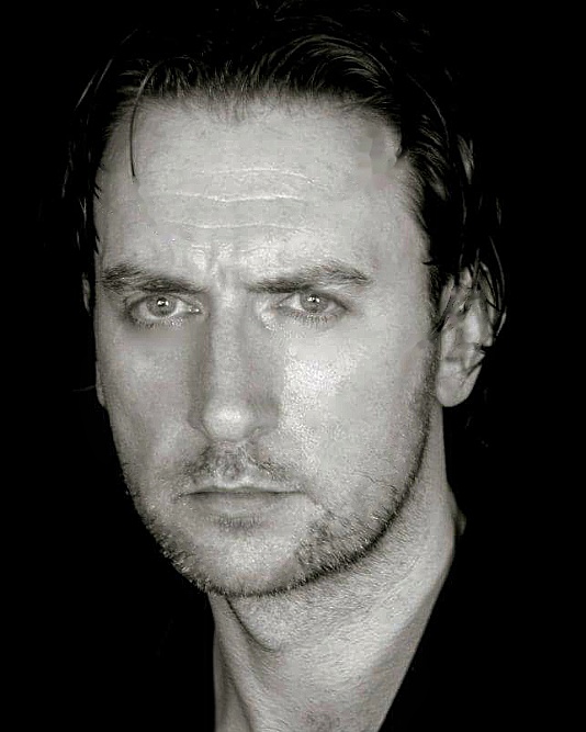 Dez McMahon