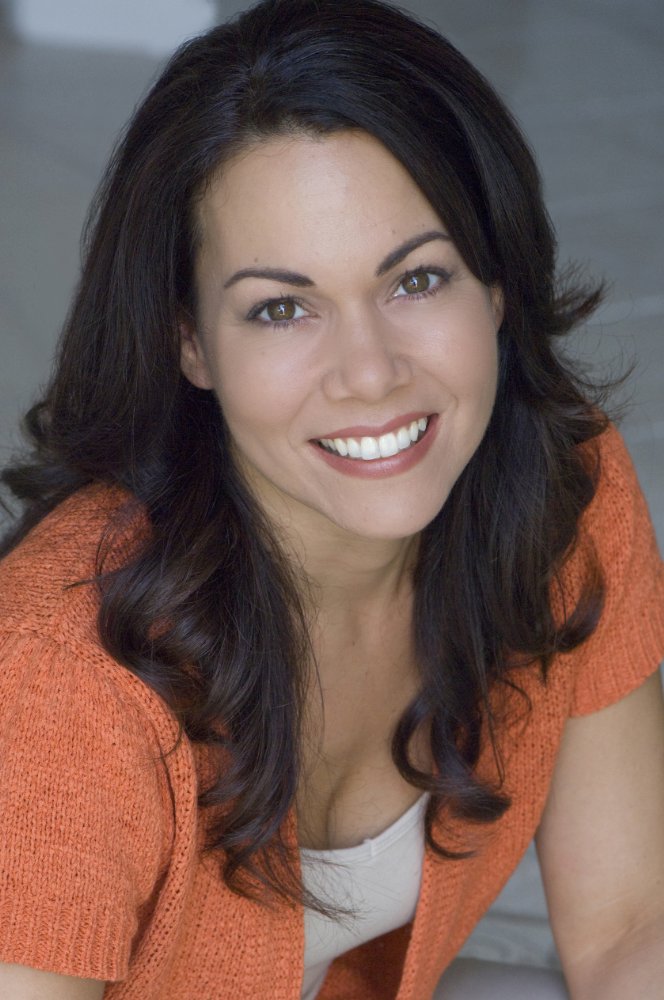 Elena Varela