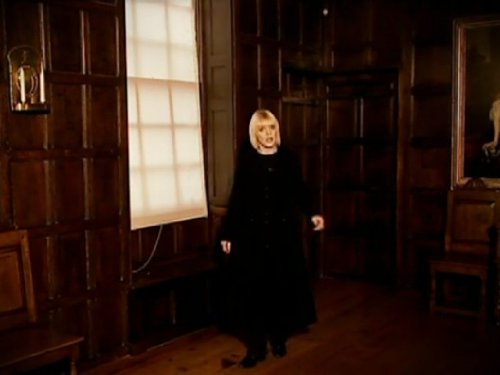 Yvette Fielding