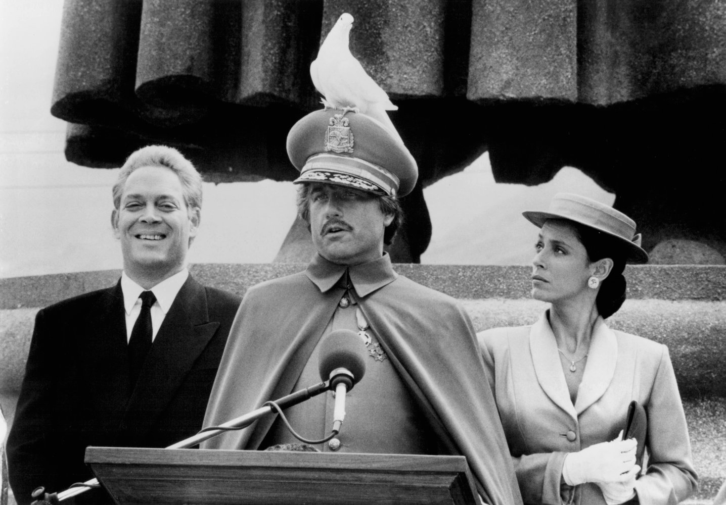 Raul Julia