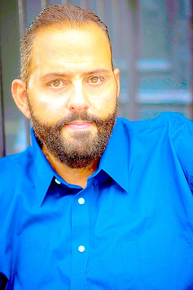 George Zouvelos