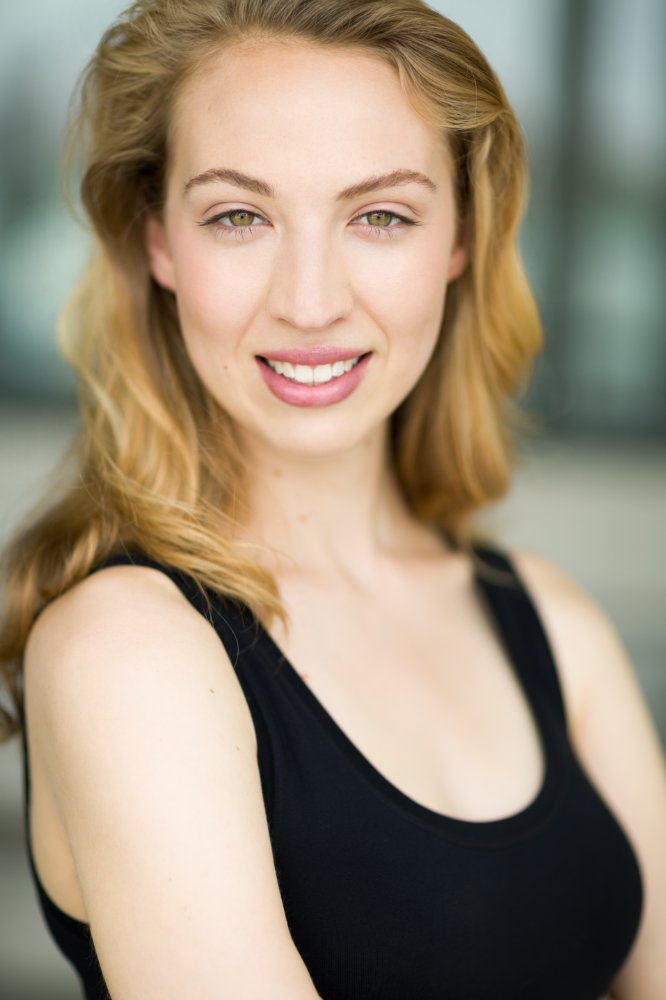 Clea DeCrane