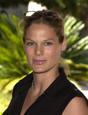 Serena Altschul