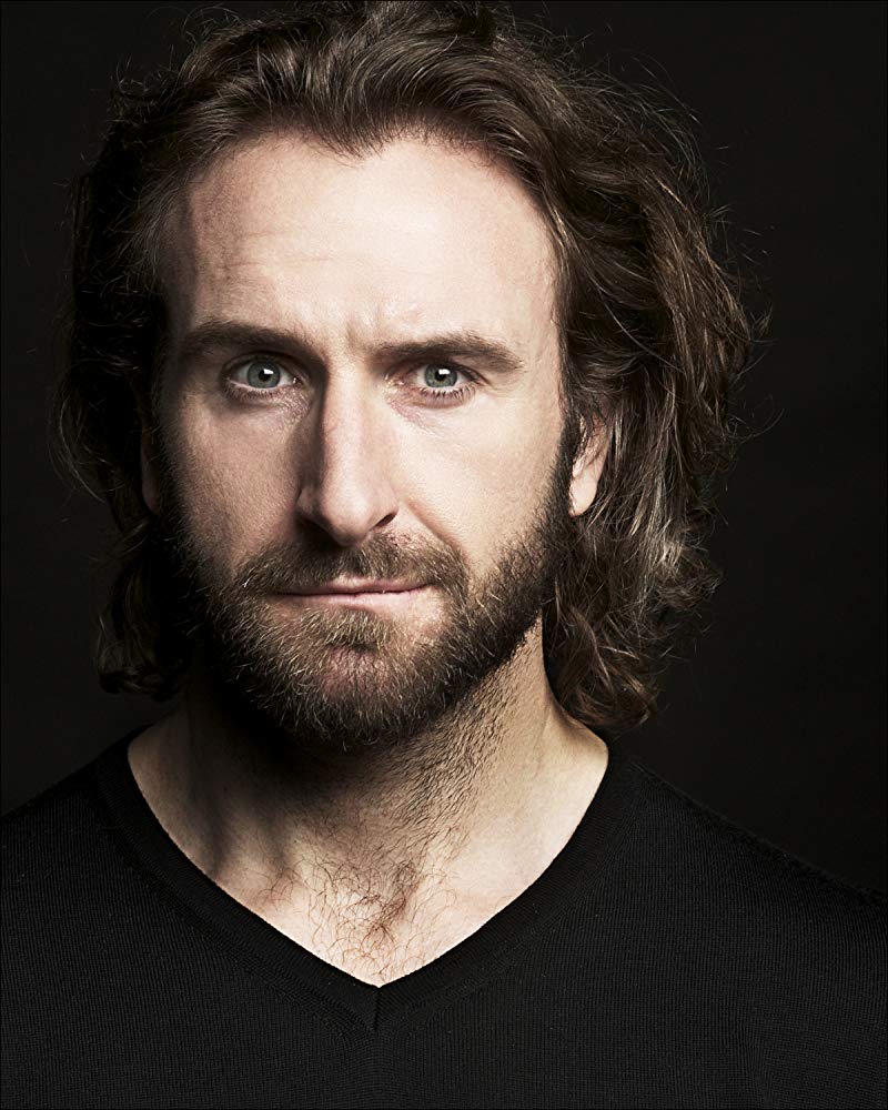 Colin Fox
