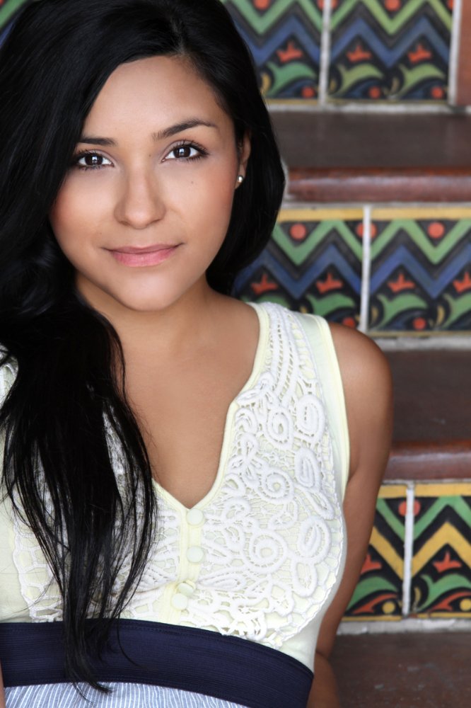 Lorena Flores