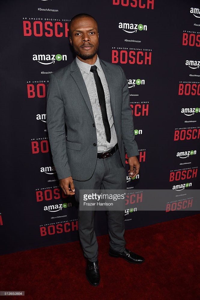 Deji LaRay