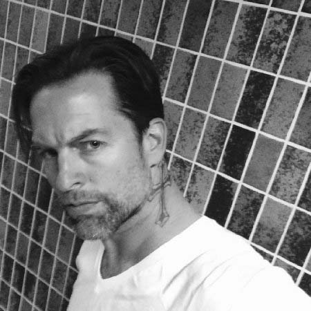 Michael Muhney