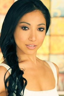 Camilla Lim