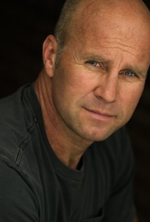 Dean Lyons