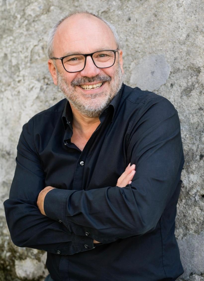 Cihan Inan