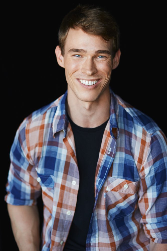 Aaron Cavette