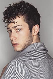 Yona Epstein-Roth