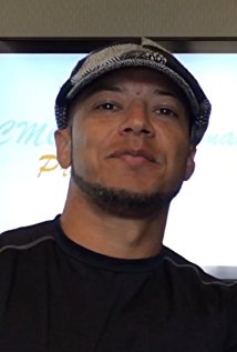Larry Cruz