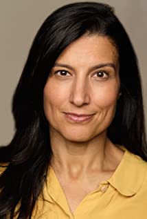 Nasreen Hussain