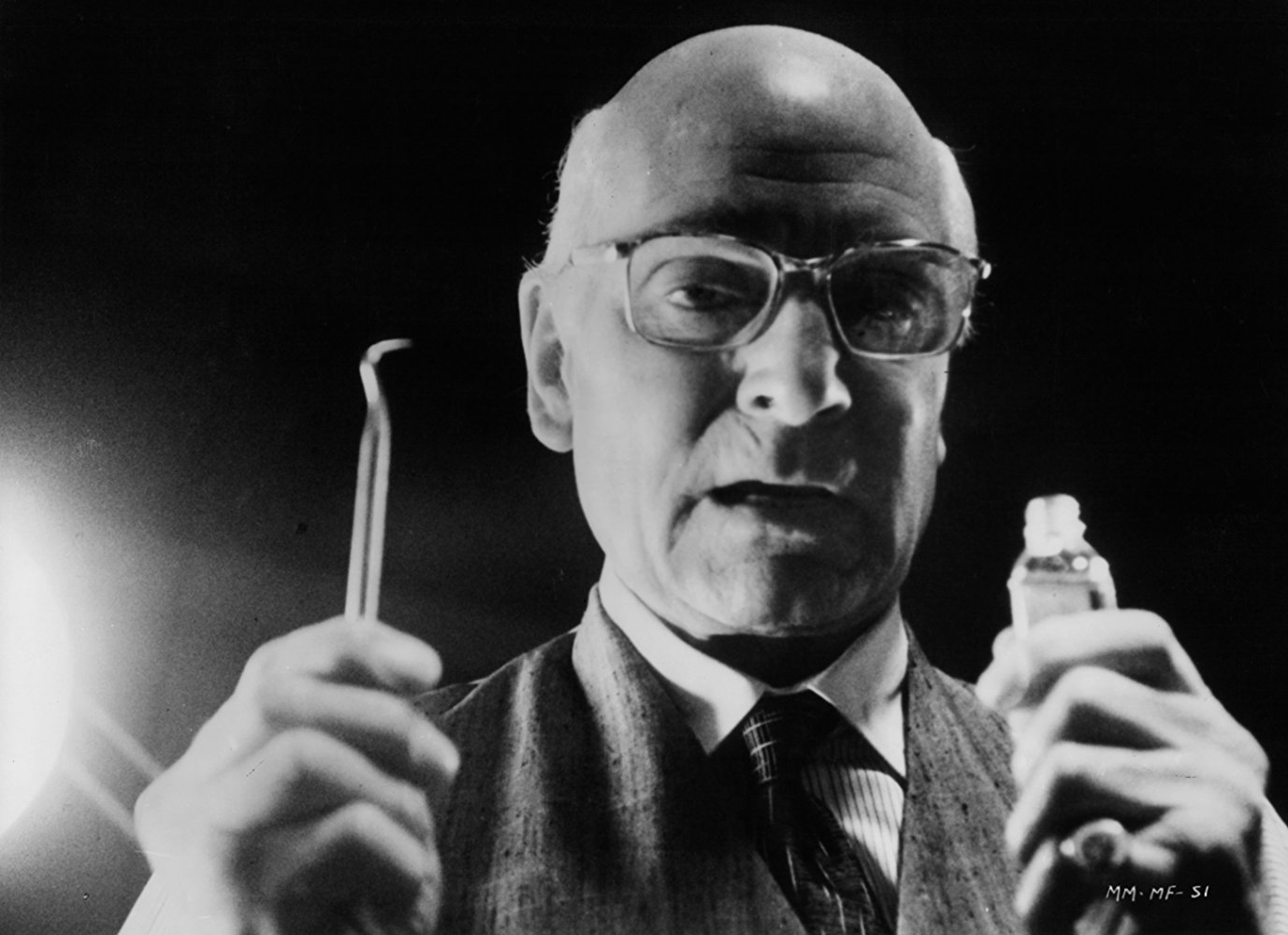 Dr. Christian Szell