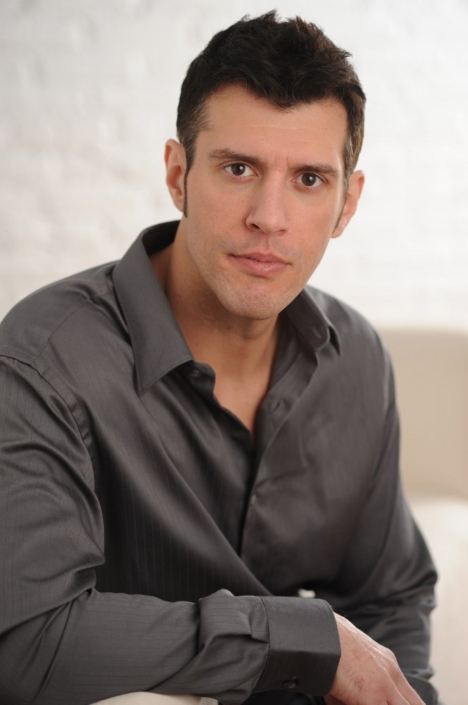 Steven Moreti