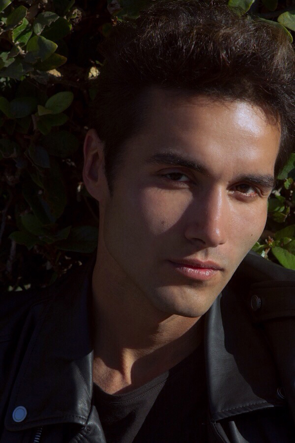Mario Babic (Marlon Blue)