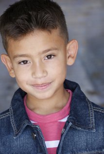 Isaac Linares