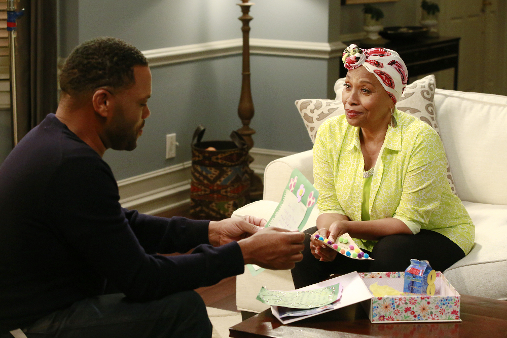 Jenifer Lewis