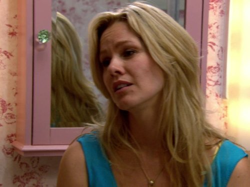 Andrea Roth
