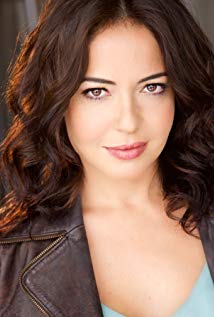 Fabiana Rares